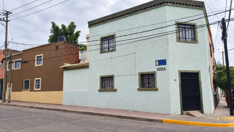 Casa unifamiliar 2 niveles